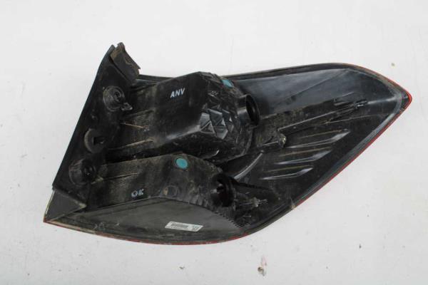 FEU ARRIERE GAUCHE CHEVROLET - Vue 2